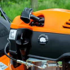 P1 Hyundai Powered 41cm / 16 Petrol Push Lawnmower | P4100P -Hyundai || Hozelock || Wolf Shop 7468 14424